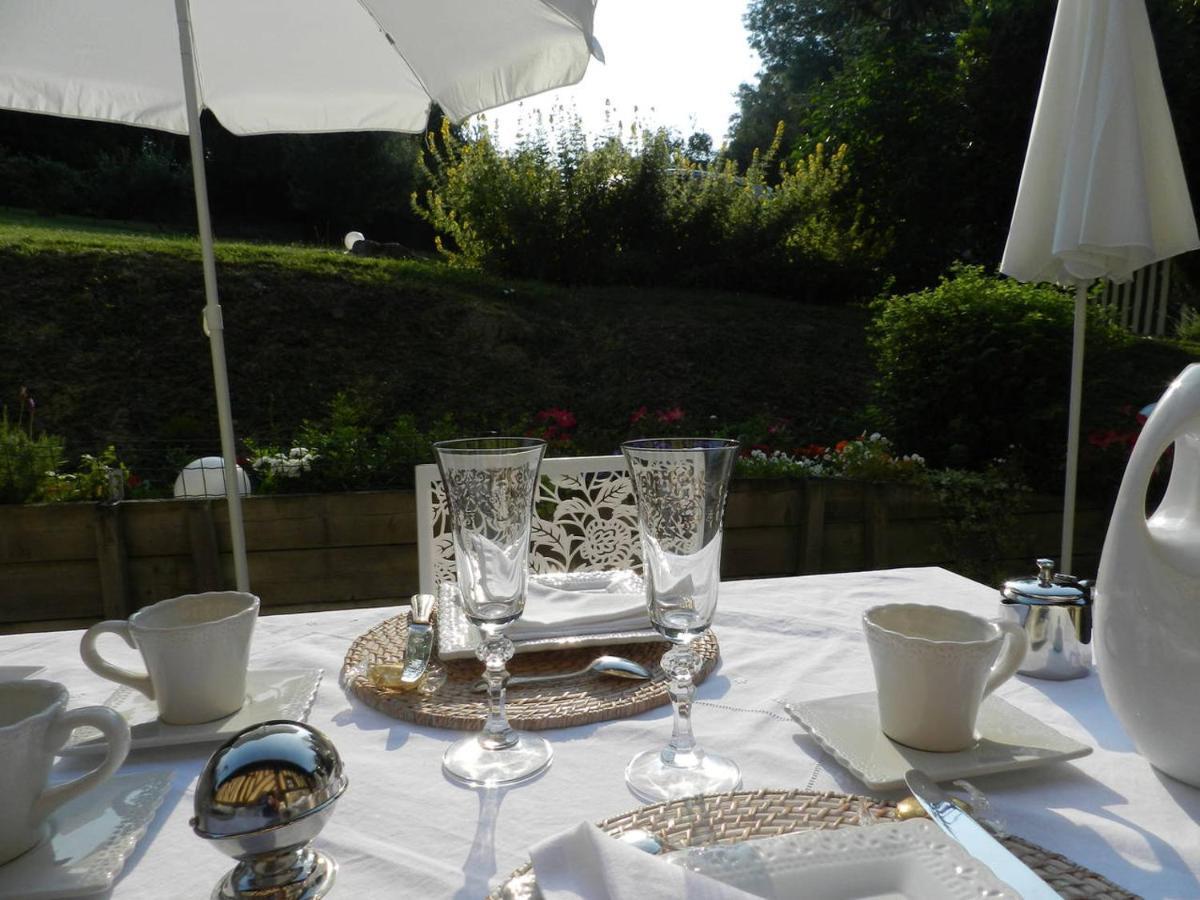 Le Pressoir Bed & Breakfast Beuvron en Auge Bagian luar foto